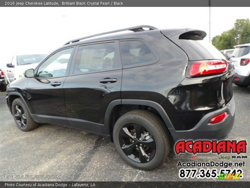 Brilliant Black Crystal Pearl / Black 2016 Jeep Cherokee Latitude