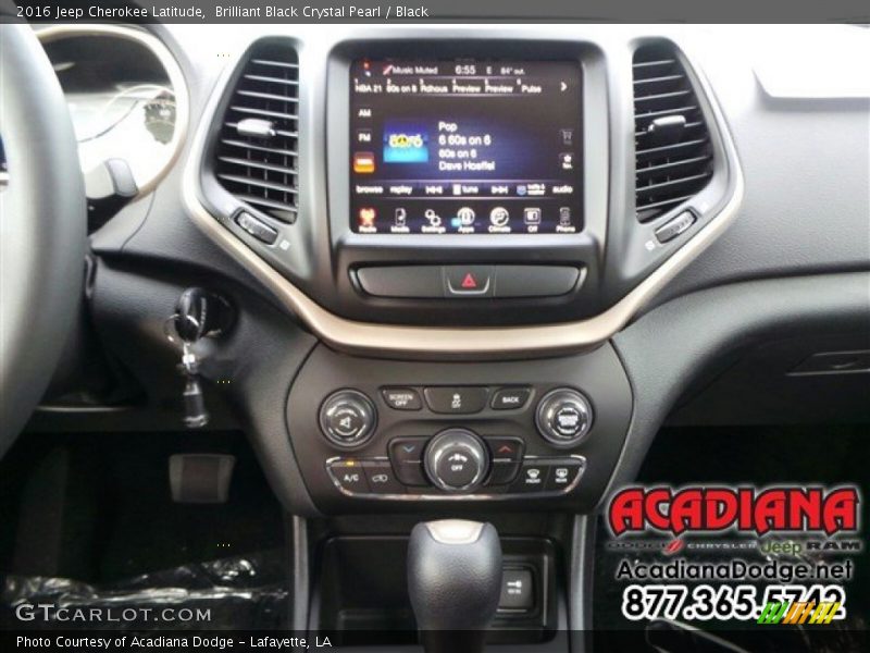 Brilliant Black Crystal Pearl / Black 2016 Jeep Cherokee Latitude