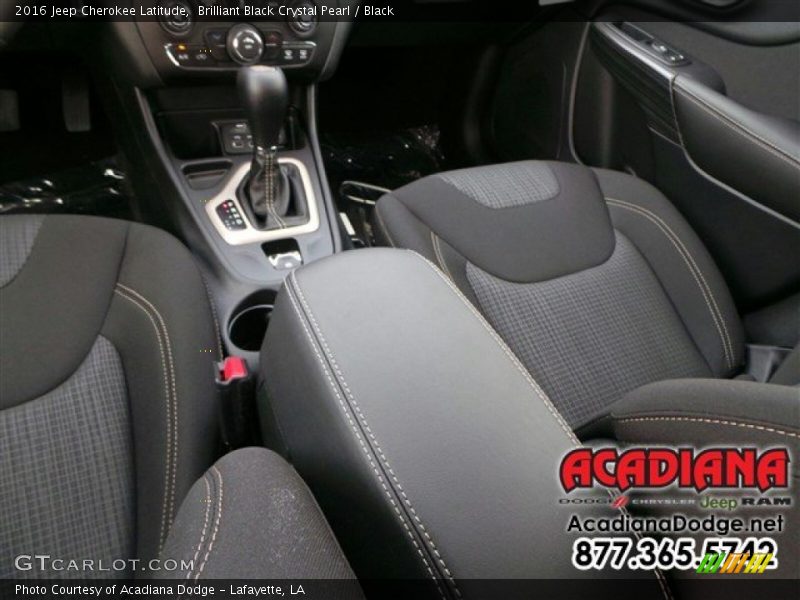 Brilliant Black Crystal Pearl / Black 2016 Jeep Cherokee Latitude