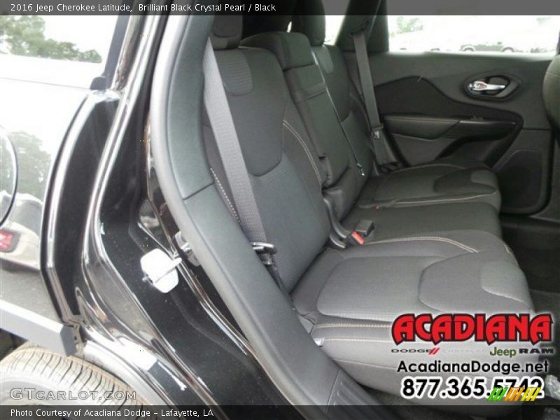 Brilliant Black Crystal Pearl / Black 2016 Jeep Cherokee Latitude