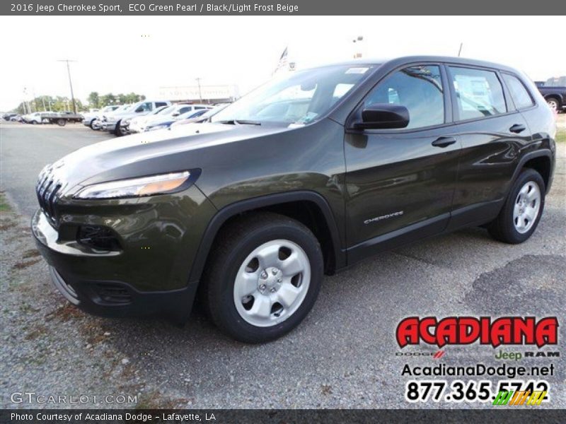 ECO Green Pearl / Black/Light Frost Beige 2016 Jeep Cherokee Sport