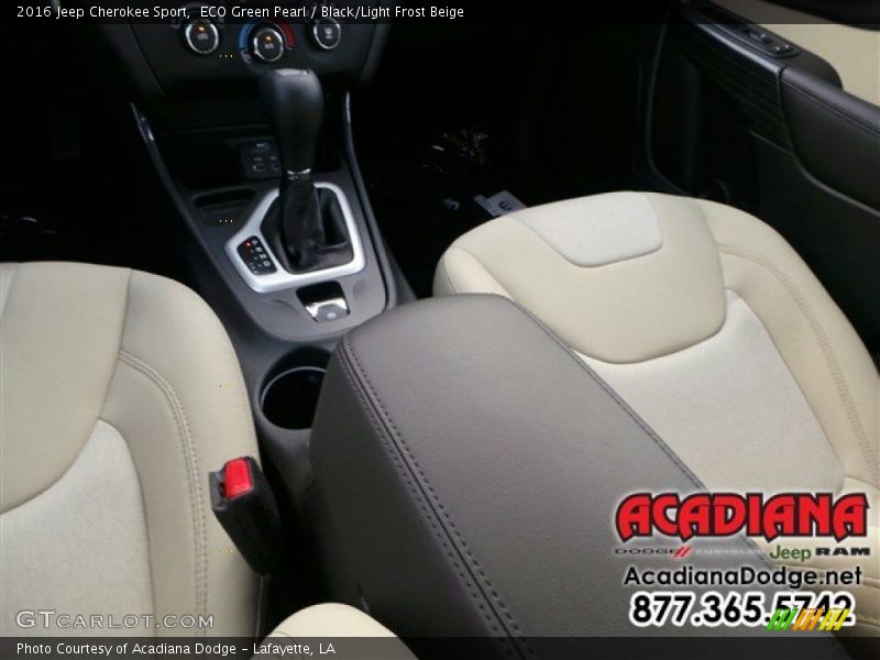 ECO Green Pearl / Black/Light Frost Beige 2016 Jeep Cherokee Sport
