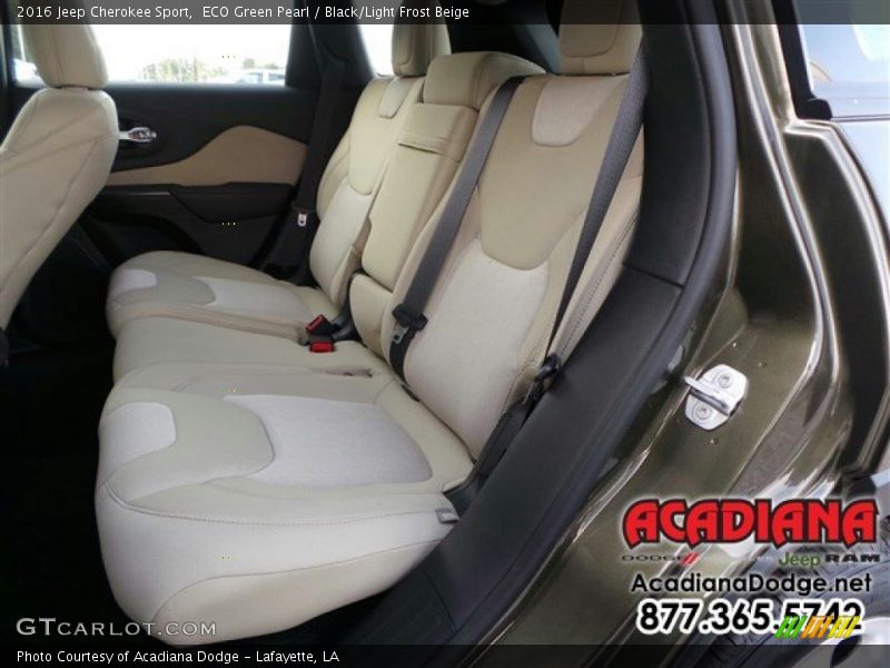 ECO Green Pearl / Black/Light Frost Beige 2016 Jeep Cherokee Sport