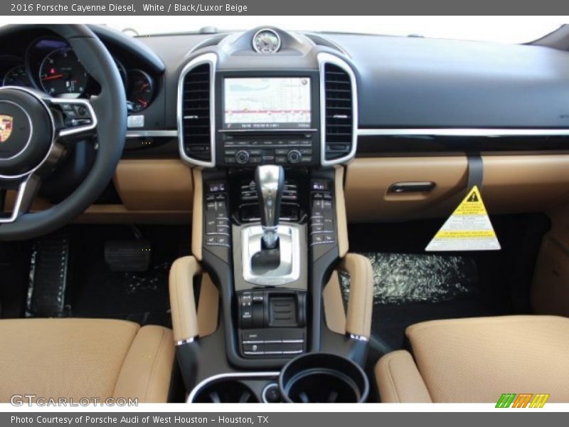 White / Black/Luxor Beige 2016 Porsche Cayenne Diesel