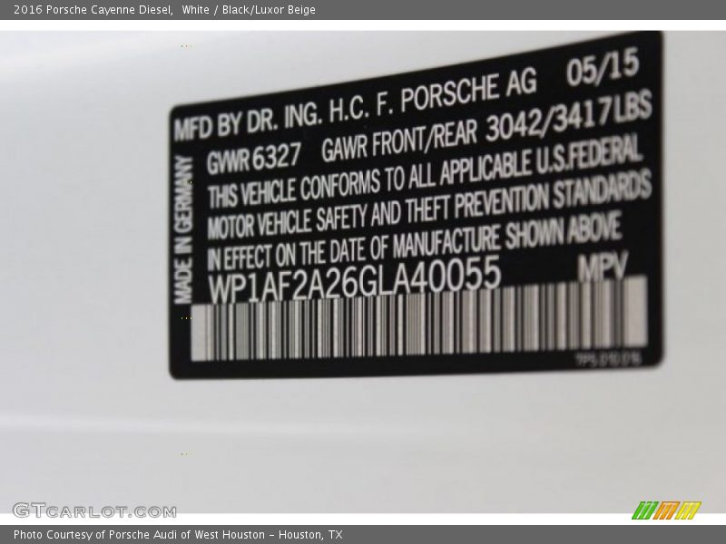 White / Black/Luxor Beige 2016 Porsche Cayenne Diesel