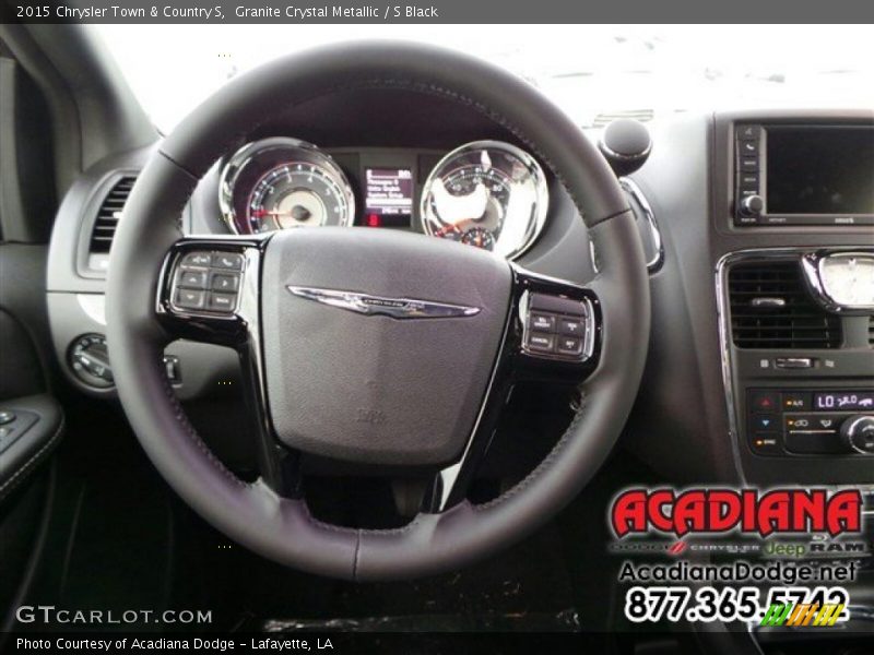 Granite Crystal Metallic / S Black 2015 Chrysler Town & Country S