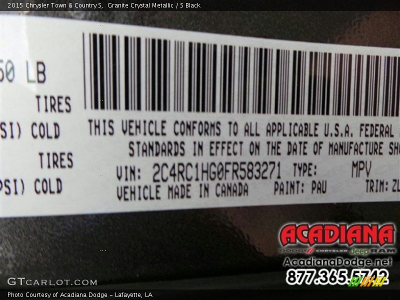 Granite Crystal Metallic / S Black 2015 Chrysler Town & Country S