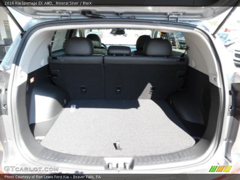  2016 Sportage EX AWD Trunk