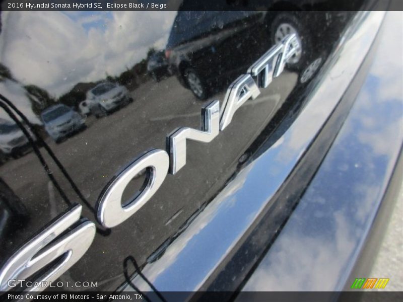 Eclipse Black / Beige 2016 Hyundai Sonata Hybrid SE