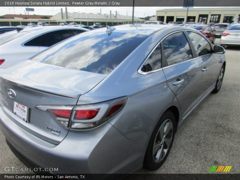 Pewter Gray Metallic / Gray 2016 Hyundai Sonata Hybrid Limited