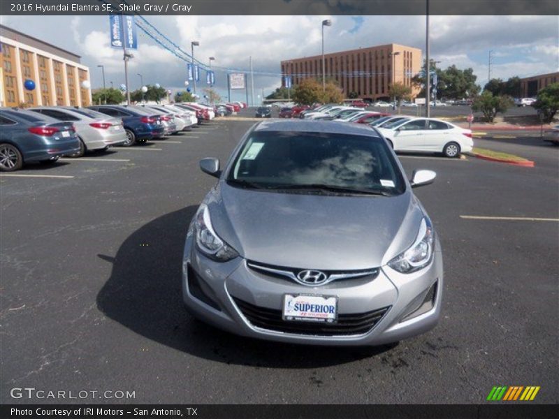 Shale Gray / Gray 2016 Hyundai Elantra SE