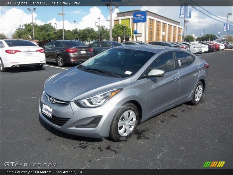 Shale Gray / Gray 2016 Hyundai Elantra SE