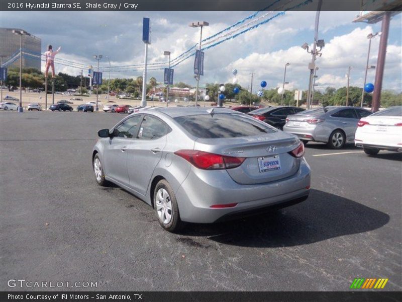 Shale Gray / Gray 2016 Hyundai Elantra SE