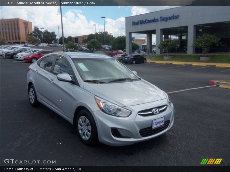 Ironman Silver / Gray 2016 Hyundai Accent SE Sedan