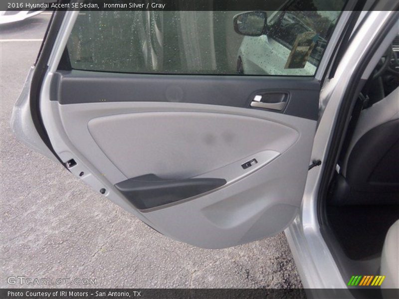Ironman Silver / Gray 2016 Hyundai Accent SE Sedan