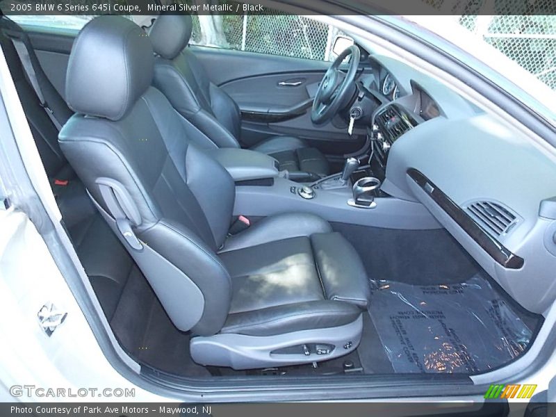 Mineral Silver Metallic / Black 2005 BMW 6 Series 645i Coupe