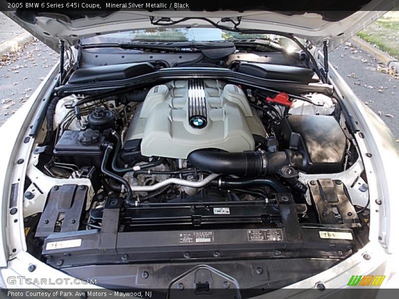 Mineral Silver Metallic / Black 2005 BMW 6 Series 645i Coupe