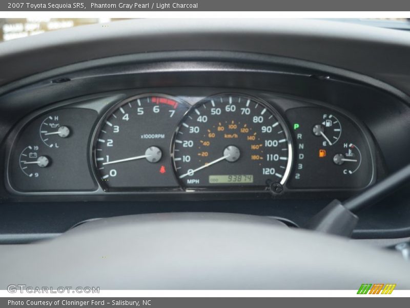 Phantom Gray Pearl / Light Charcoal 2007 Toyota Sequoia SR5
