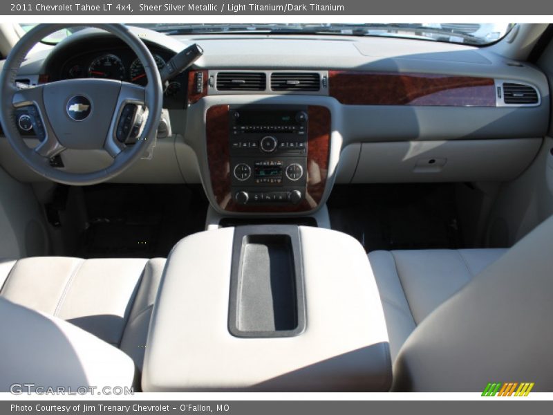 Sheer Silver Metallic / Light Titanium/Dark Titanium 2011 Chevrolet Tahoe LT 4x4