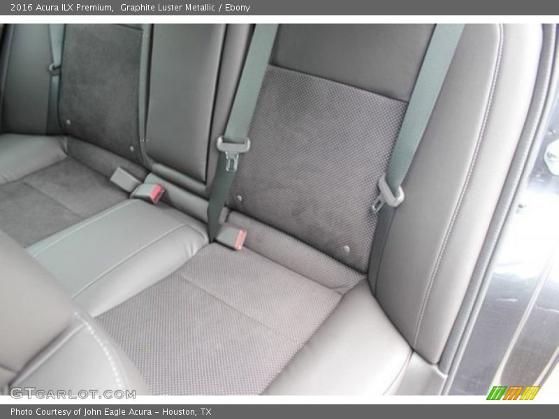 Graphite Luster Metallic / Ebony 2016 Acura ILX Premium