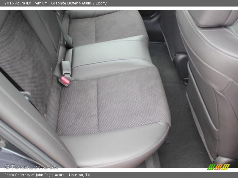 Graphite Luster Metallic / Ebony 2016 Acura ILX Premium