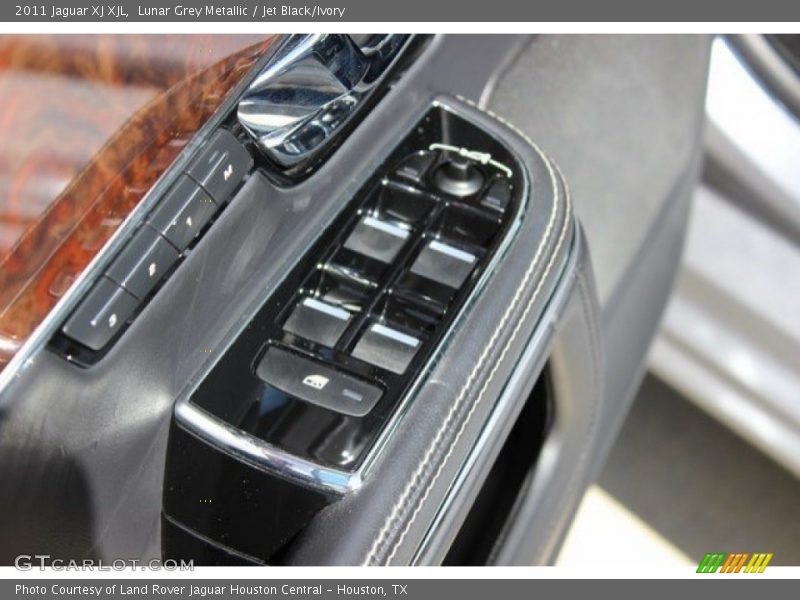 Lunar Grey Metallic / Jet Black/Ivory 2011 Jaguar XJ XJL