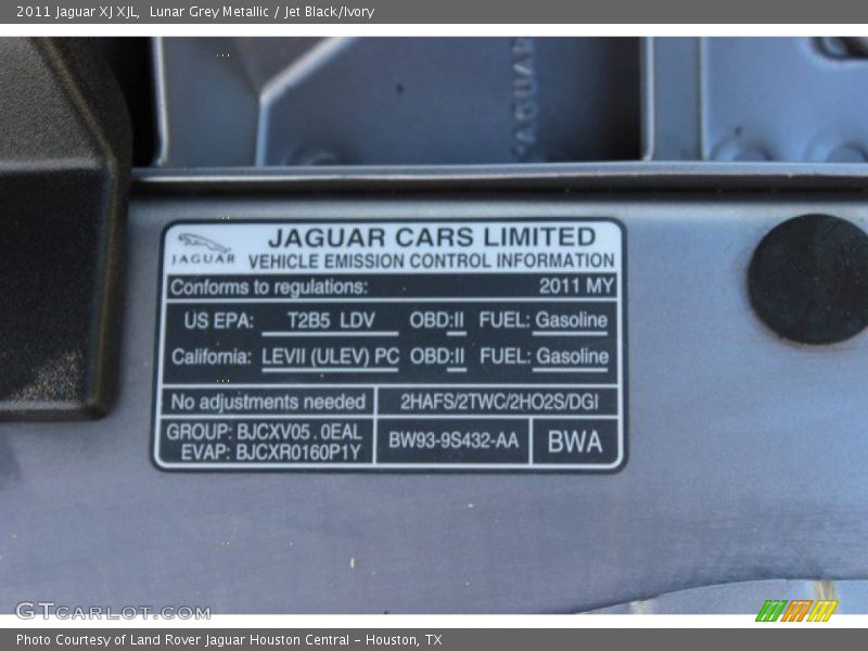 Lunar Grey Metallic / Jet Black/Ivory 2011 Jaguar XJ XJL