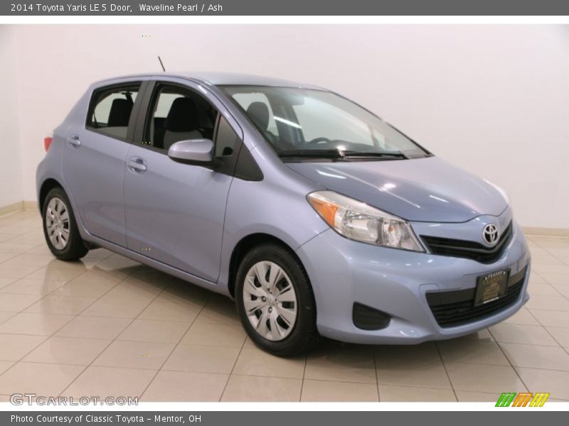 Waveline Pearl / Ash 2014 Toyota Yaris LE 5 Door