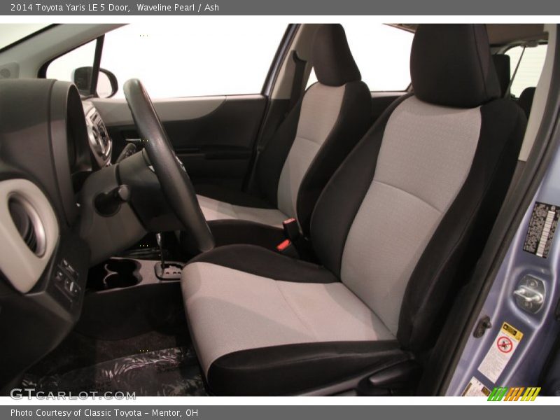 Waveline Pearl / Ash 2014 Toyota Yaris LE 5 Door
