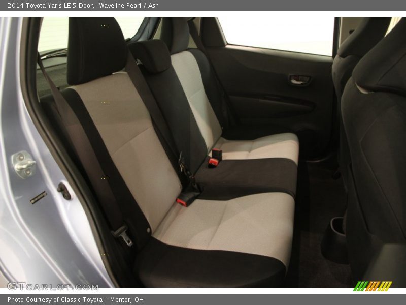 Waveline Pearl / Ash 2014 Toyota Yaris LE 5 Door