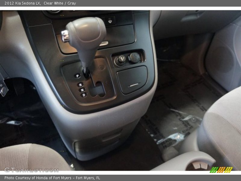 Clear White / Gray 2012 Kia Sedona LX