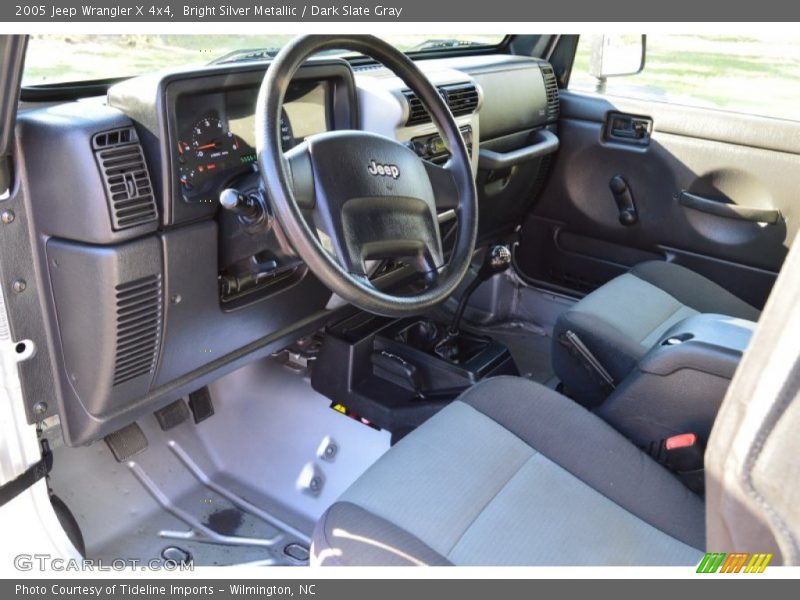 Bright Silver Metallic / Dark Slate Gray 2005 Jeep Wrangler X 4x4