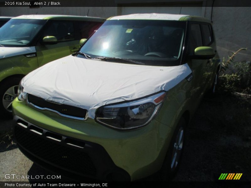 Alien 2 / Black 2016 Kia Soul