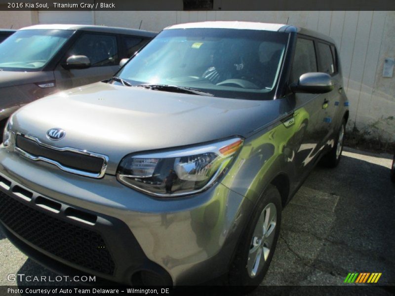 Titanium Gray / Black 2016 Kia Soul