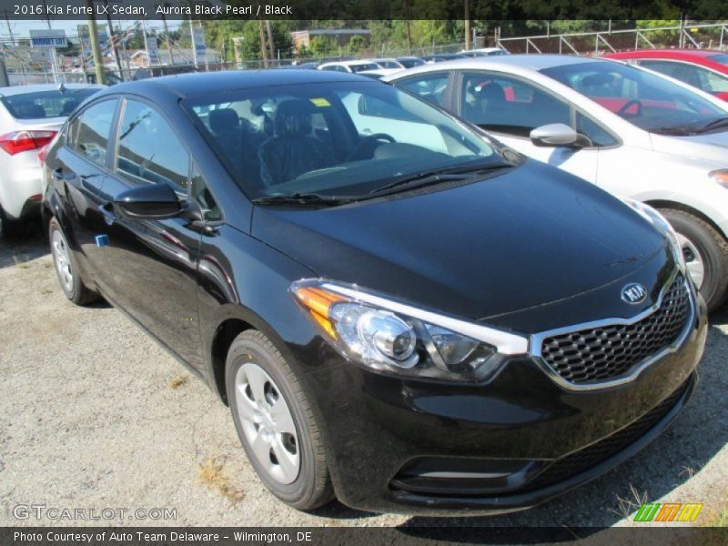 Front 3/4 View of 2016 Forte LX Sedan
