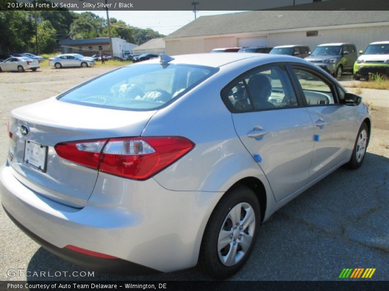 Silky Silver / Black 2016 Kia Forte LX Sedan