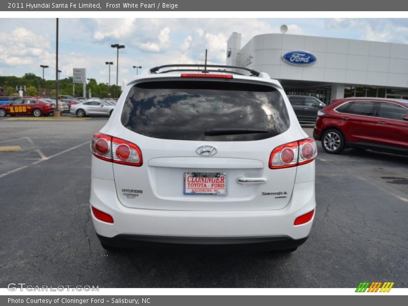 Frost White Pearl / Beige 2011 Hyundai Santa Fe Limited