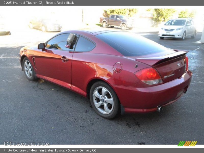 Electric Red / Black 2005 Hyundai Tiburon GS