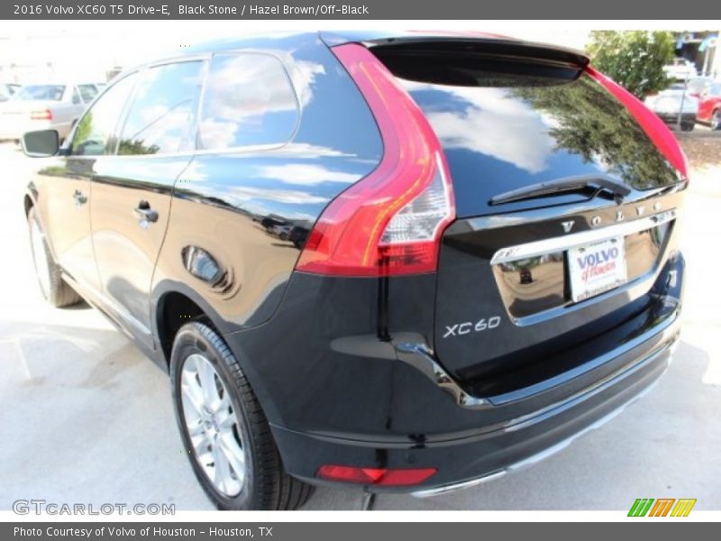 Black Stone / Hazel Brown/Off-Black 2016 Volvo XC60 T5 Drive-E