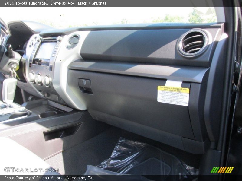 Black / Graphite 2016 Toyota Tundra SR5 CrewMax 4x4