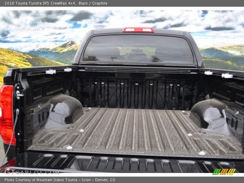 Black / Graphite 2016 Toyota Tundra SR5 CrewMax 4x4