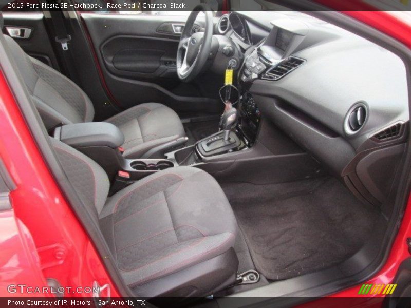 Race Red / Charcoal Black 2015 Ford Fiesta SE Hatchback