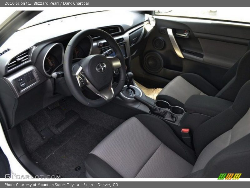 Blizzard Pearl / Dark Charcoal 2016 Scion tC