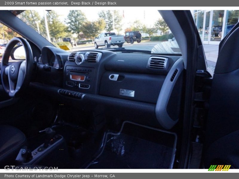 Deep Black / Design Black 2009 Smart fortwo passion cabriolet