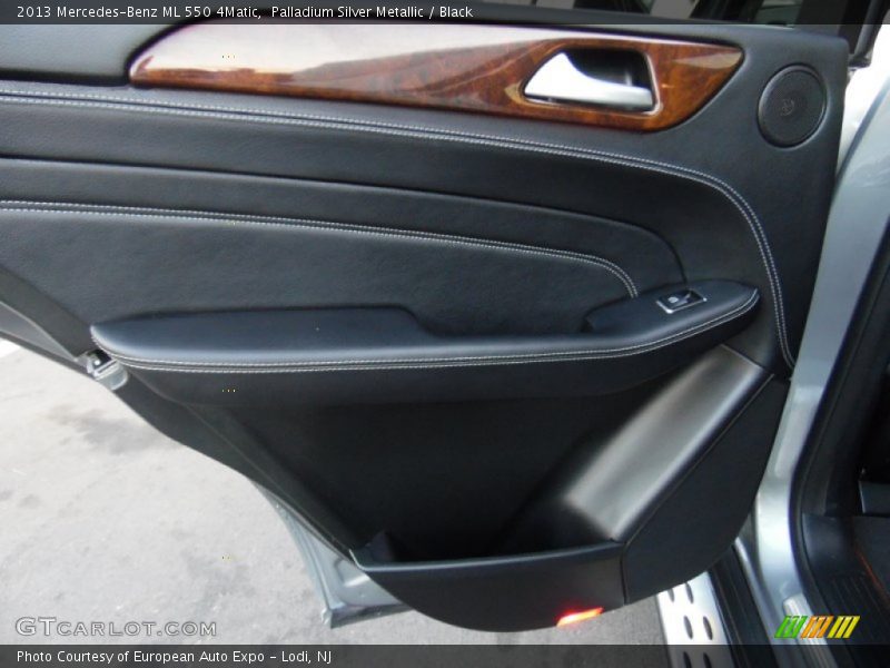 Palladium Silver Metallic / Black 2013 Mercedes-Benz ML 550 4Matic
