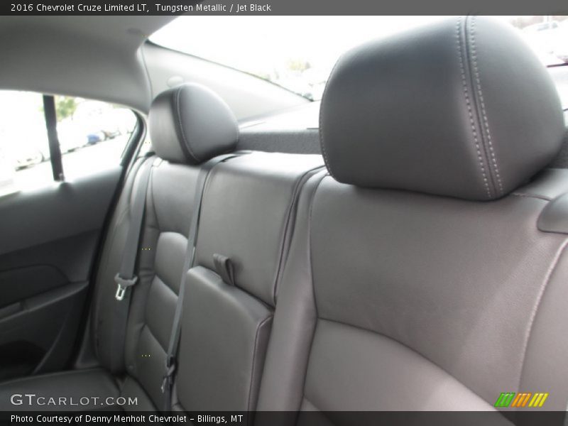 Tungsten Metallic / Jet Black 2016 Chevrolet Cruze Limited LT