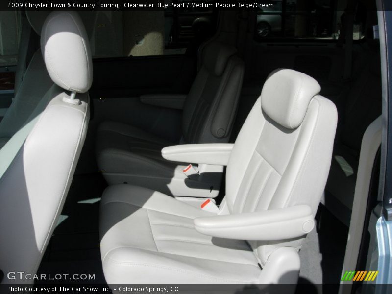 Clearwater Blue Pearl / Medium Pebble Beige/Cream 2009 Chrysler Town & Country Touring