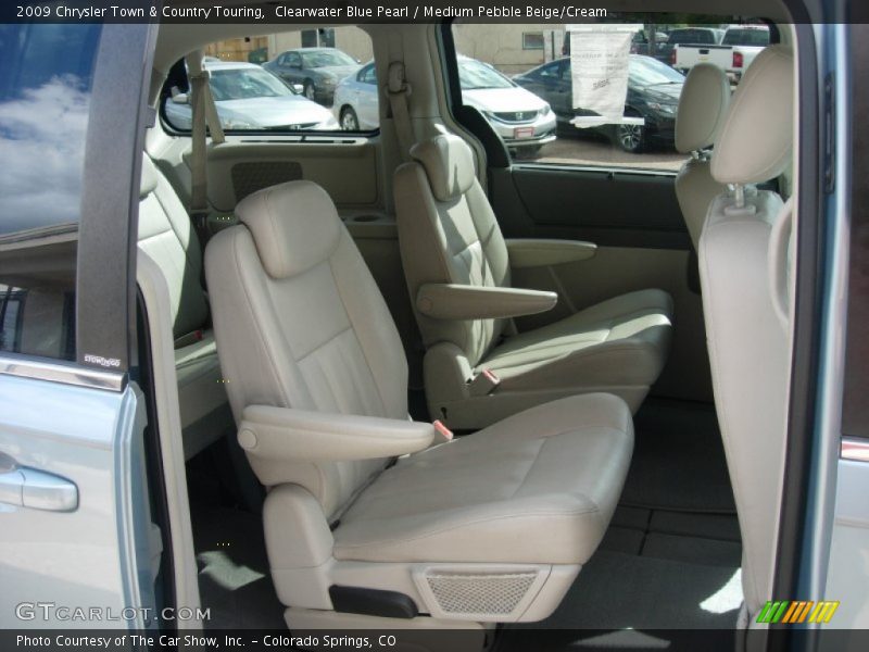 Clearwater Blue Pearl / Medium Pebble Beige/Cream 2009 Chrysler Town & Country Touring