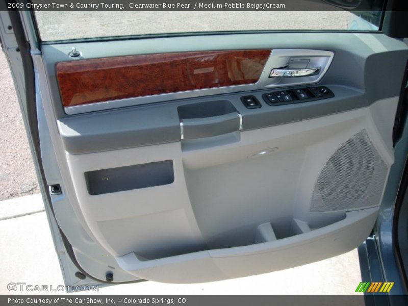Clearwater Blue Pearl / Medium Pebble Beige/Cream 2009 Chrysler Town & Country Touring