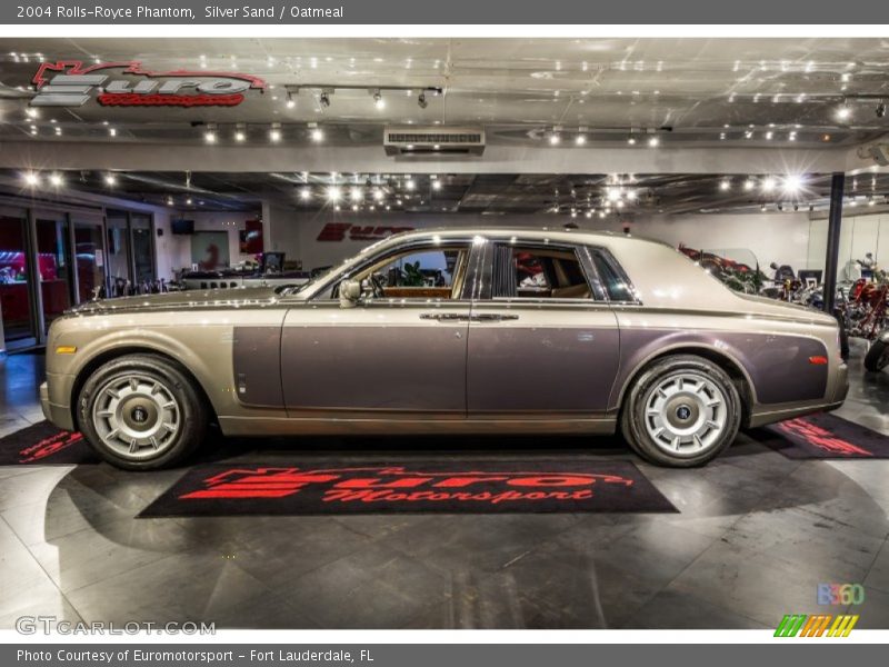 Silver Sand / Oatmeal 2004 Rolls-Royce Phantom